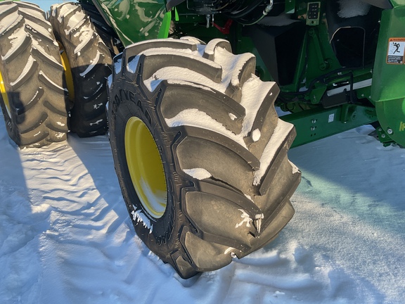 Used 2025 John Deere S7 800 Combines at Horizon Ag & Turf in Westlock, AB - Photo10