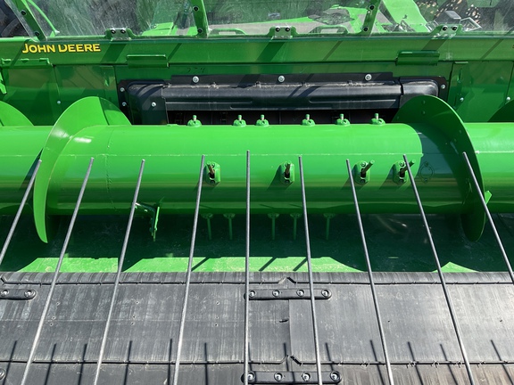 Used 2025 John Deere S7 800 Combines at Horizon Ag & Turf in Westlock, AB - Photo10