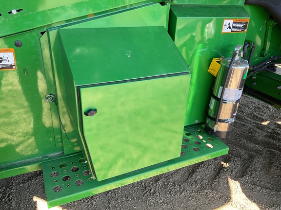 Used 2025 John Deere S7 800 Combines at Horizon Ag & Turf in Westlock, AB - Photo19