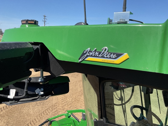 Used 2025 John Deere S7 800 Combines at Horizon Ag & Turf in Westlock, AB - Photo25