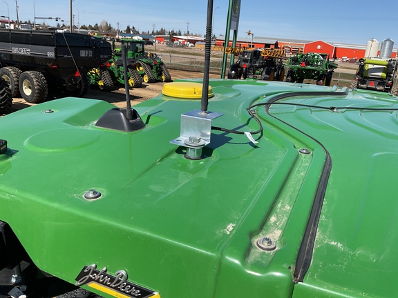 Used 2025 John Deere S7 800 Combines at Horizon Ag & Turf in Westlock, AB - Photo26