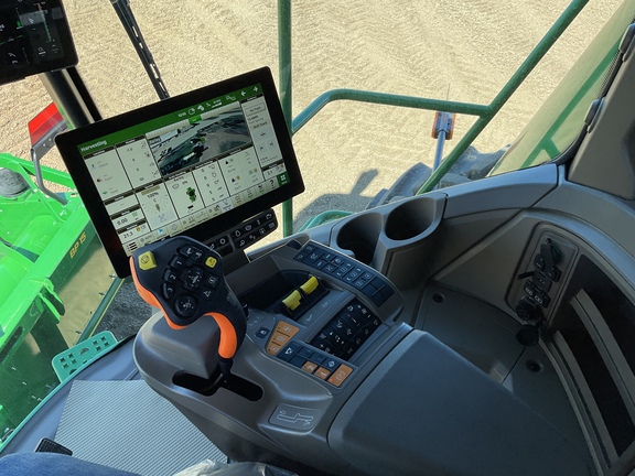 Used 2025 John Deere S7 800 Combines at Horizon Ag & Turf in Westlock, AB - Photo29