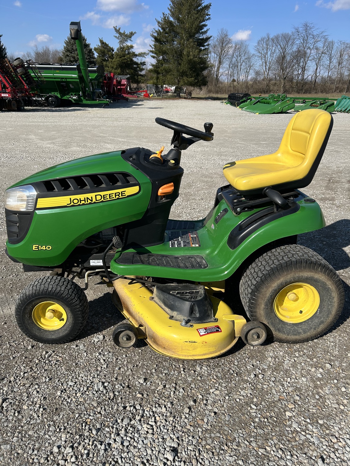 2020 John Deere E140 Image 2