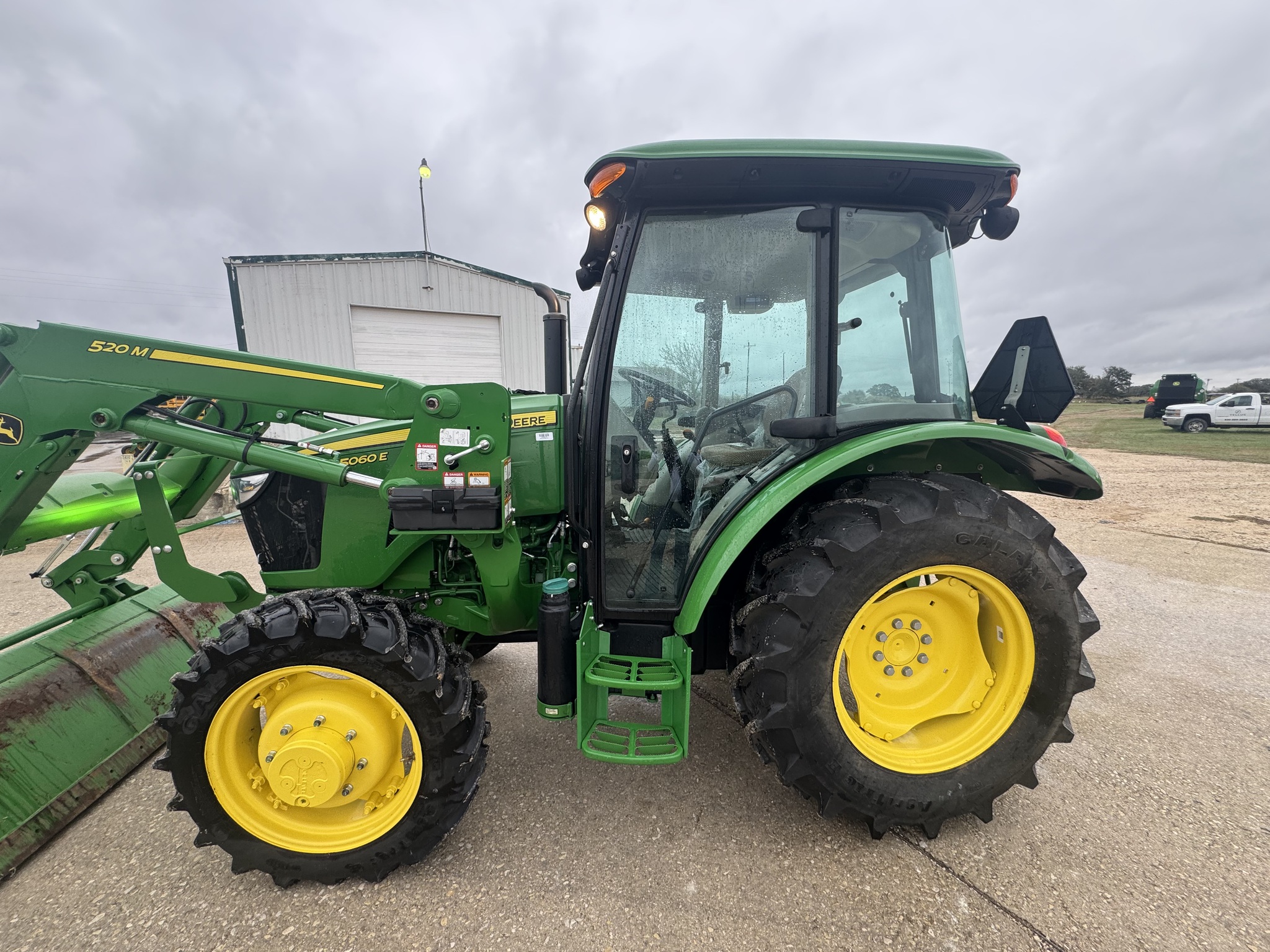 2024 John Deere 5060E Image 2