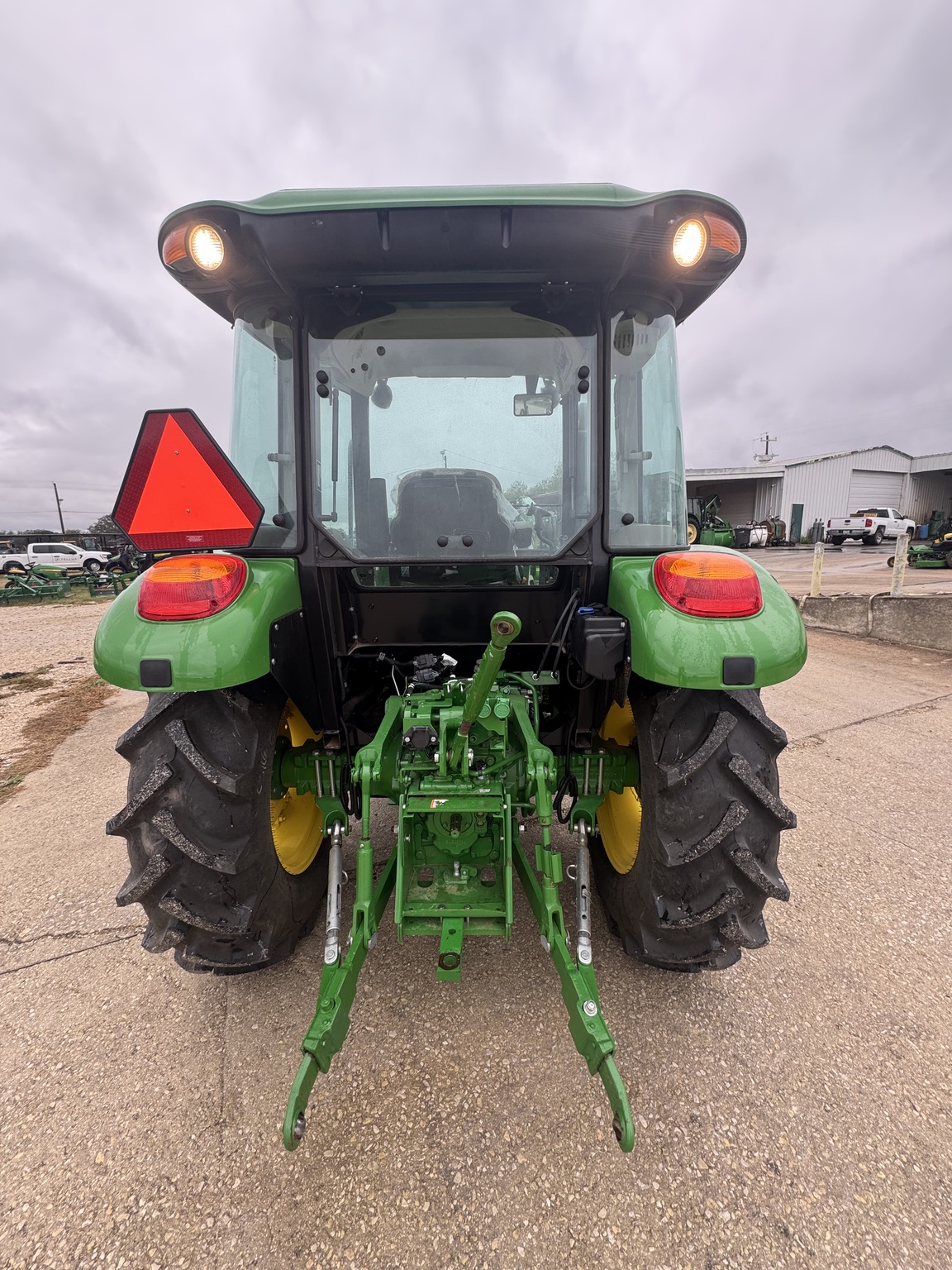 2024 John Deere 5060E Image 5
