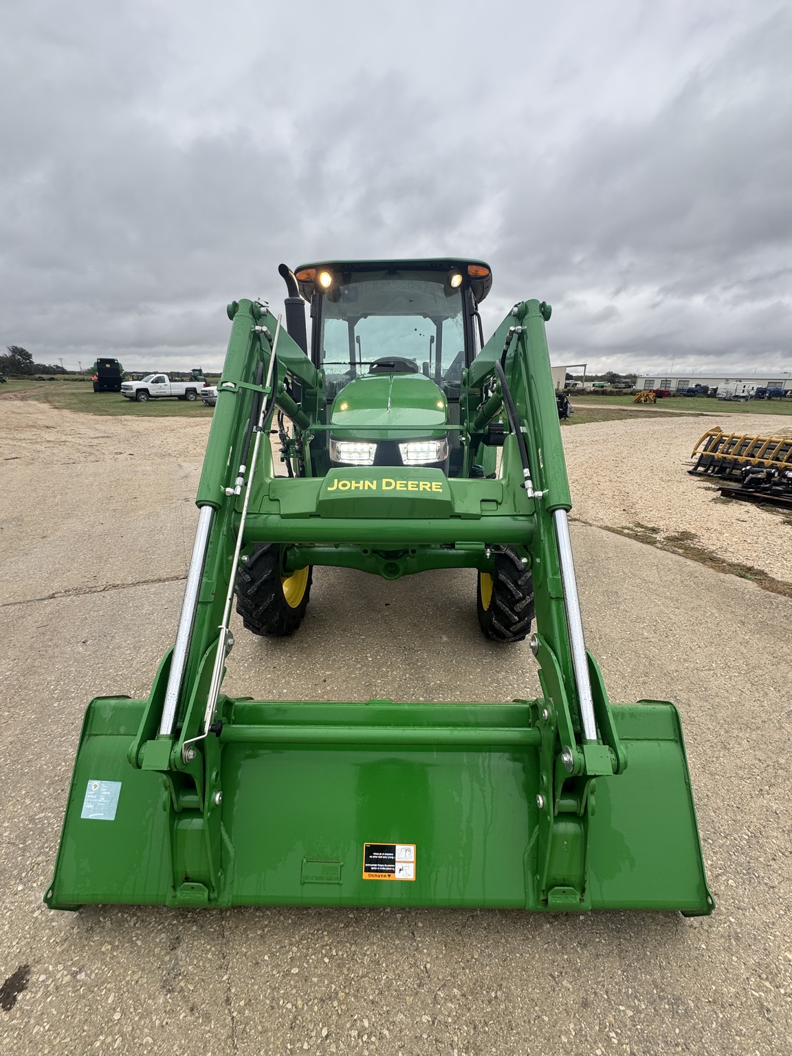 2024 John Deere 5060E Image 4