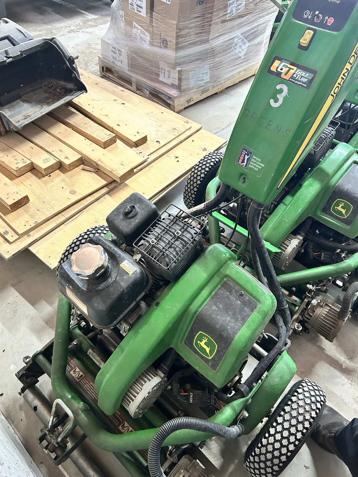 2020 John Deere 180E Image 1