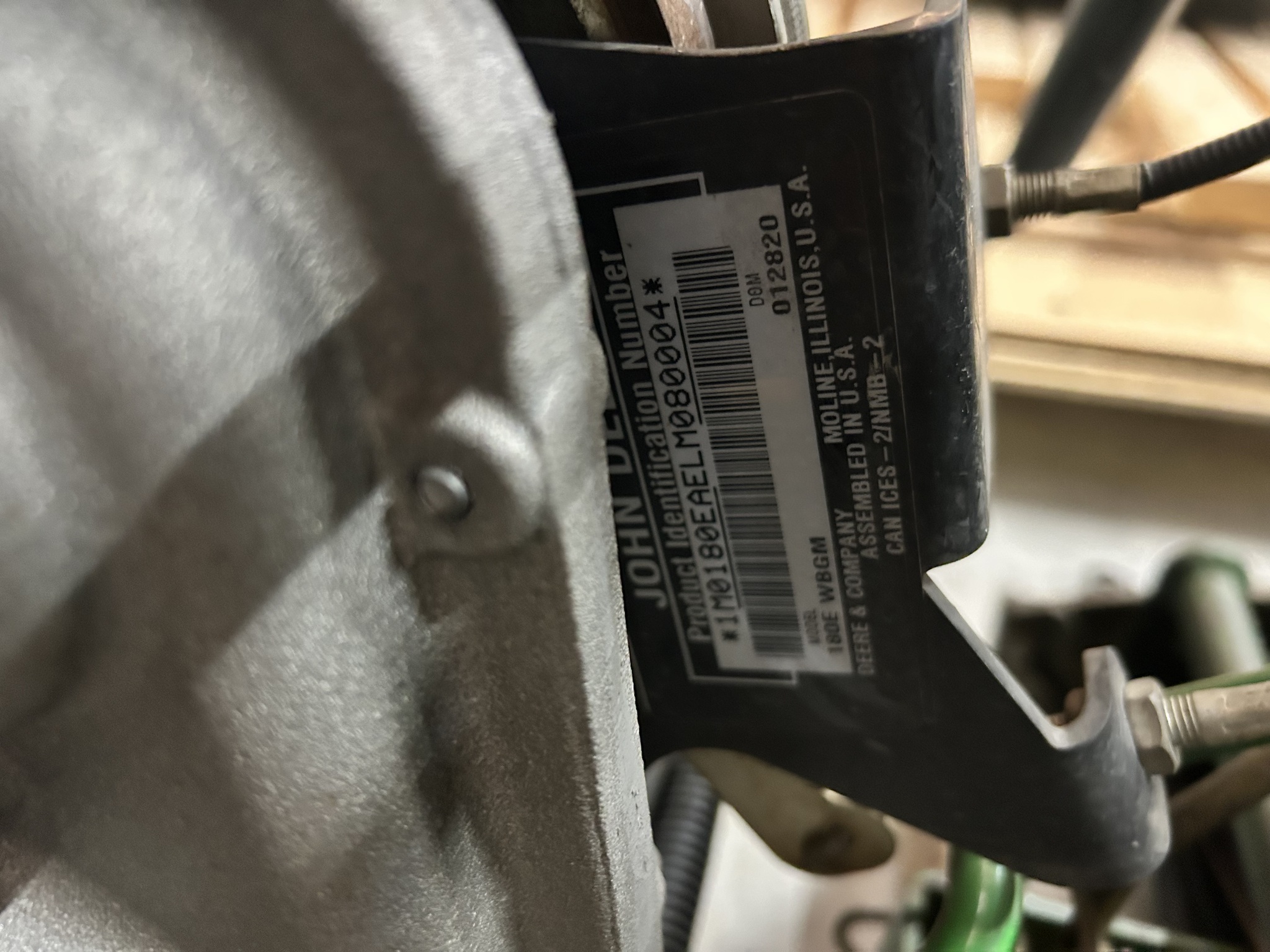 2020 John Deere 180E Image 3