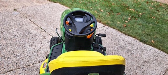 Photo of 2021 John Deere X370