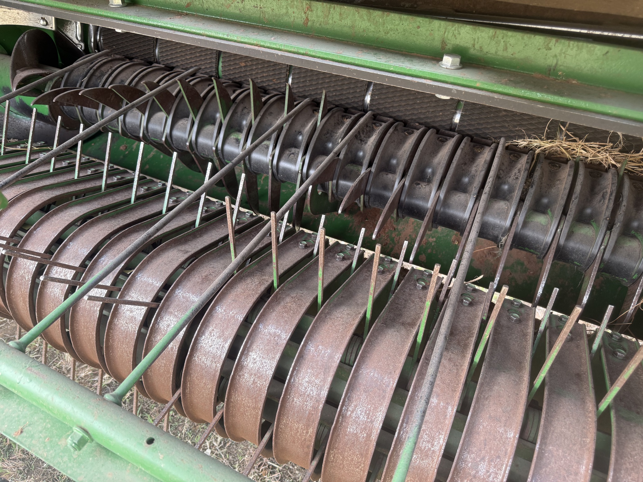 2019 John Deere 560M Image 21