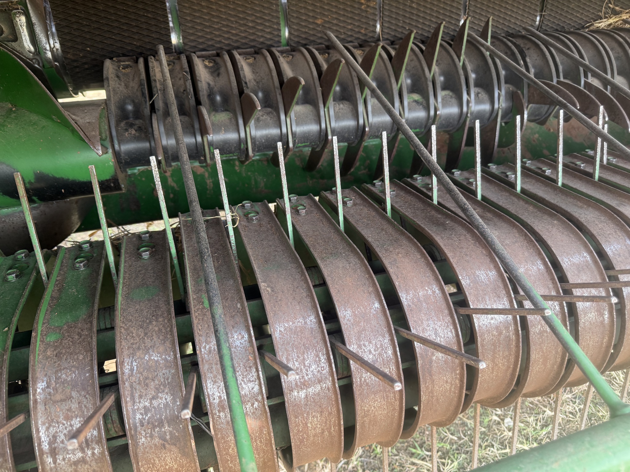 2019 John Deere 560M Image 19