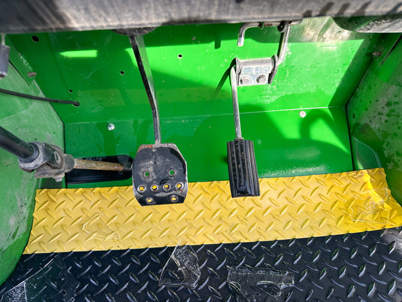 2021 John-Deere TX 4X2