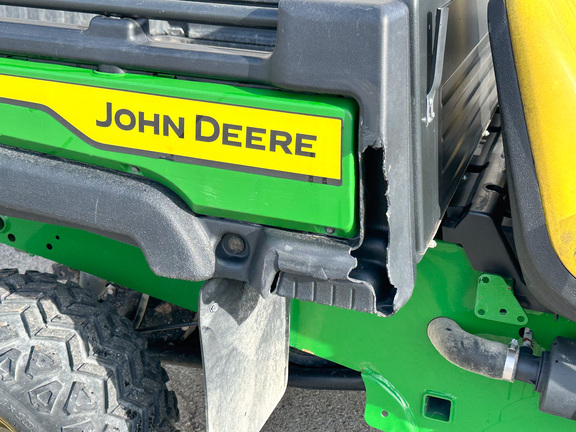 2021 John-Deere TX 4X2