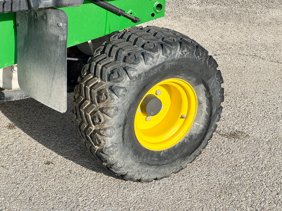 2021 John-Deere TX 4X2
