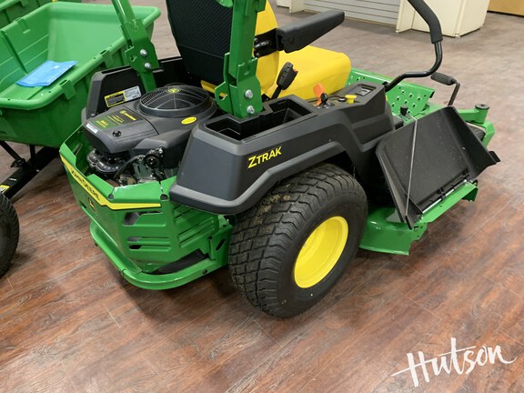 Photo of 2025 John Deere Z515E