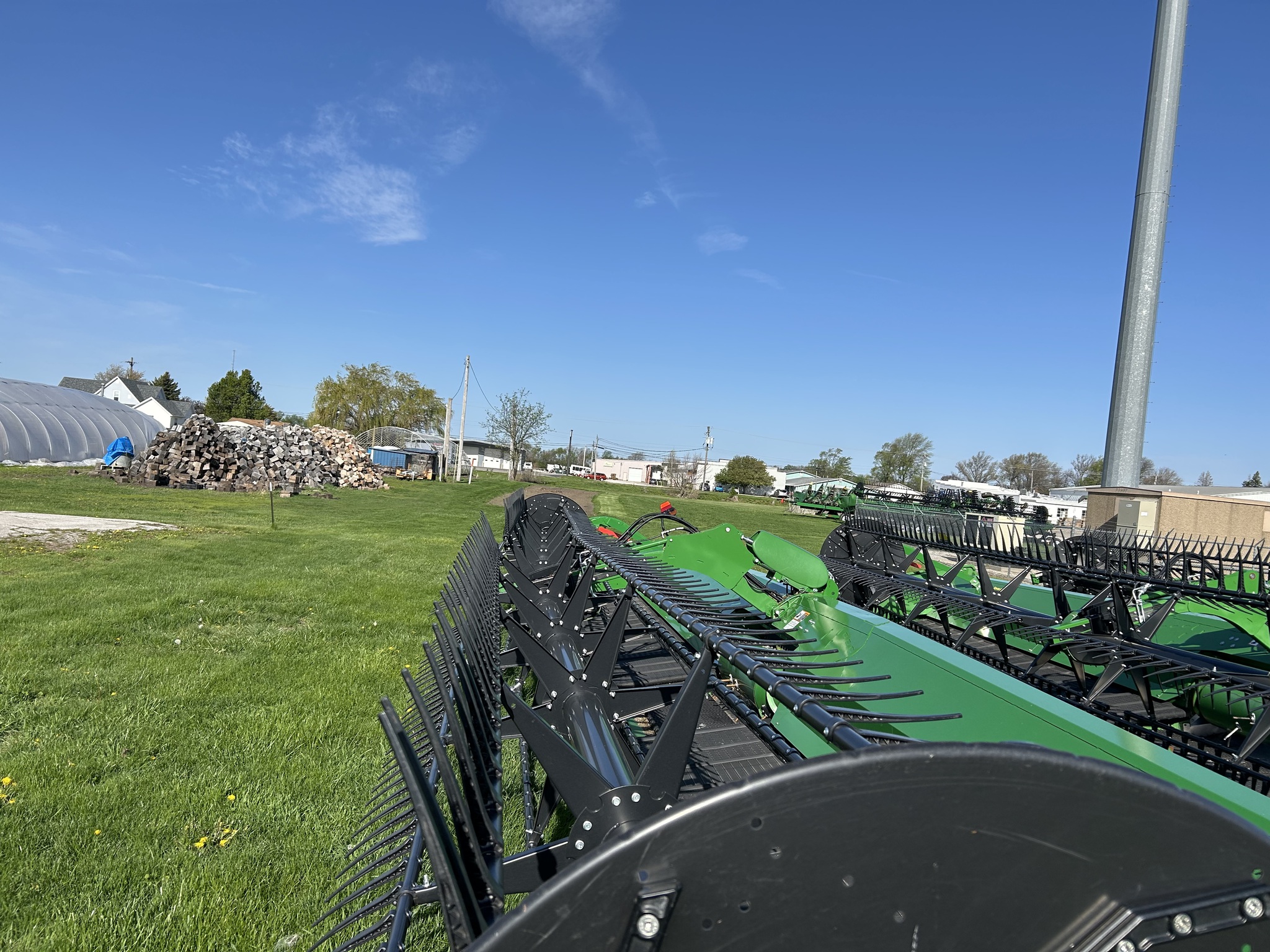  2025 John Deere RDF 40 at Heritage Tractor in Galesburg, IL