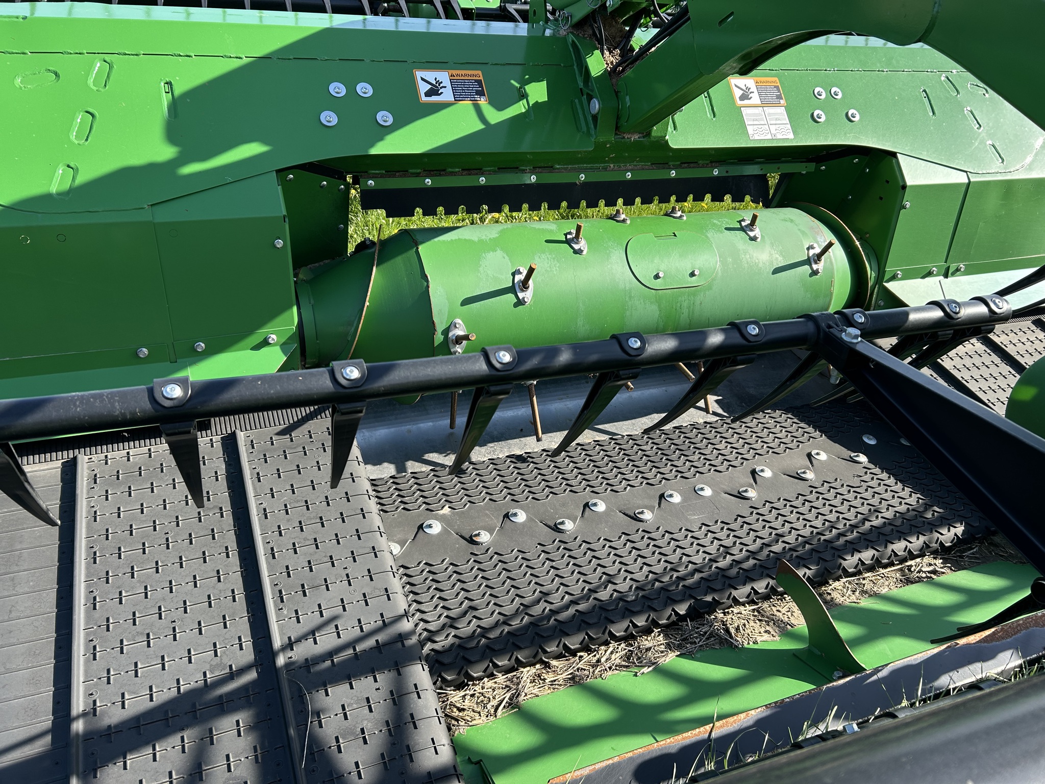  2025 John Deere RDF 40 at Heritage Tractor in Galesburg, IL