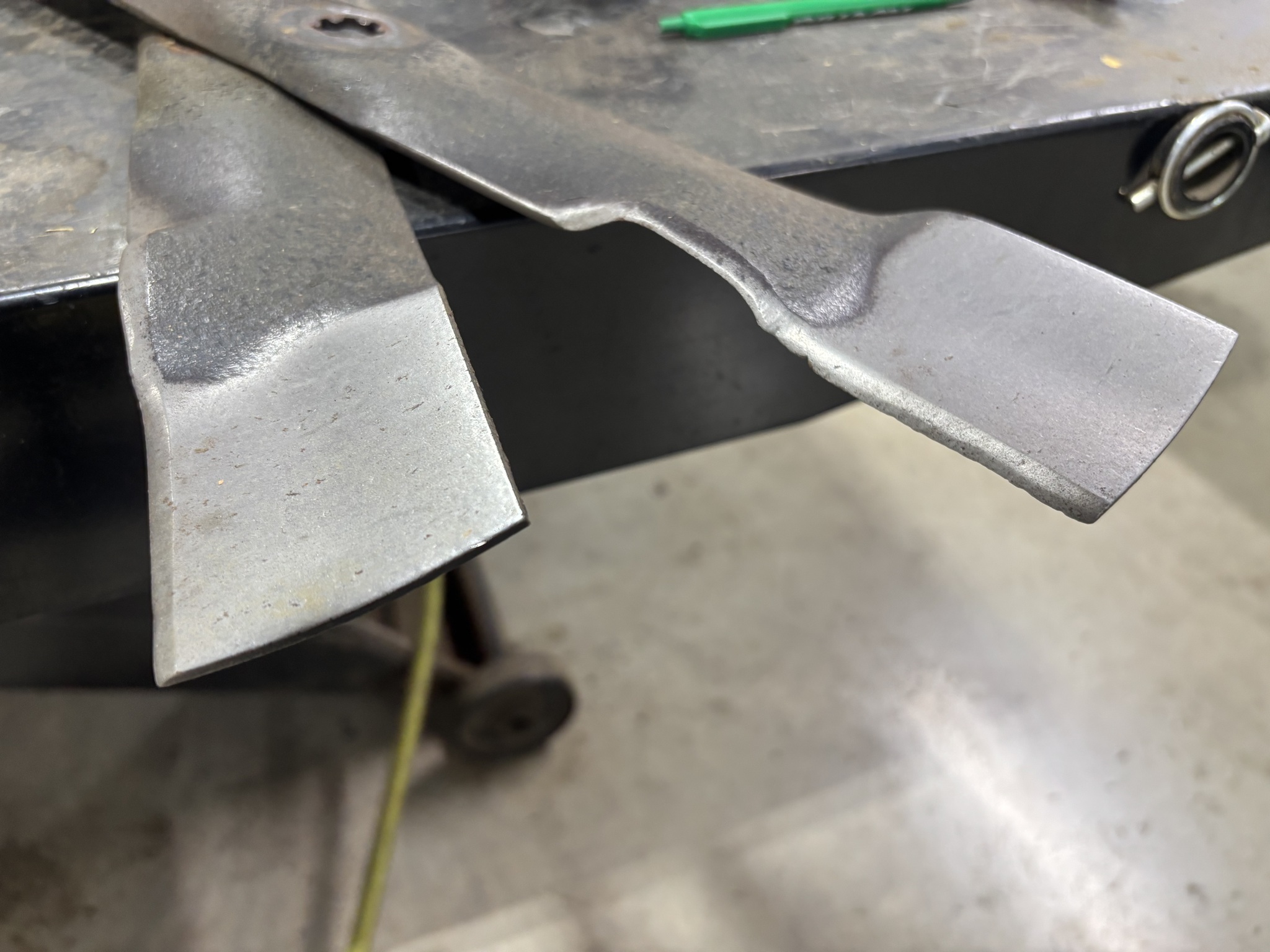 Used 2017 John Deere S240 Lawn & Garden Tractors at Koenig Equipment in Botkins, OH - PhotoXL11