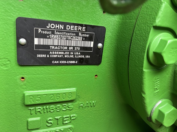 2025 John Deere 8R 370 - Photo44