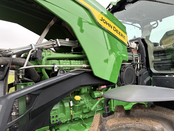 2025 John Deere 8R 370 - Photo30
