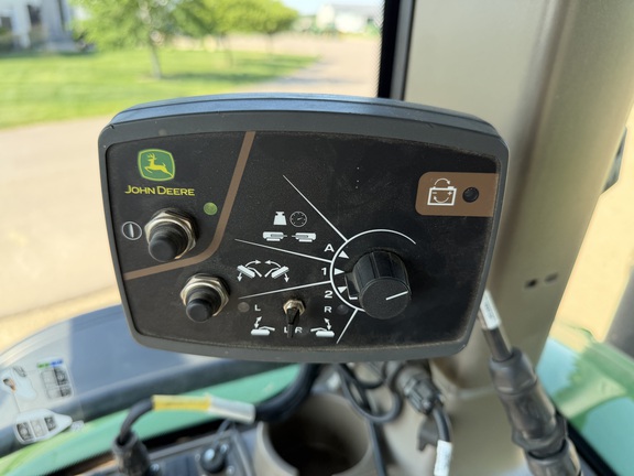 2022 John Deere R990R - Photo27