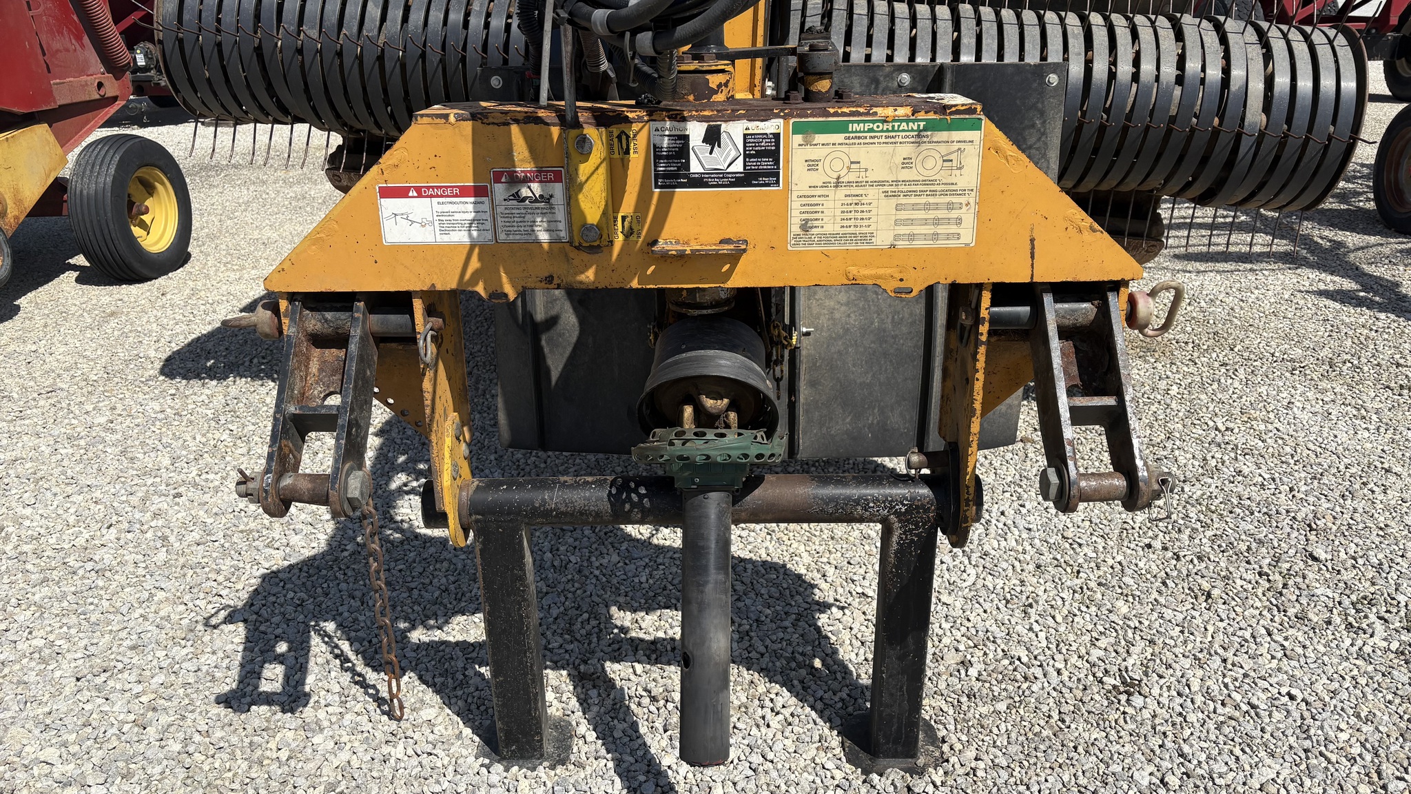 2012 Oxbo 334 Image 6