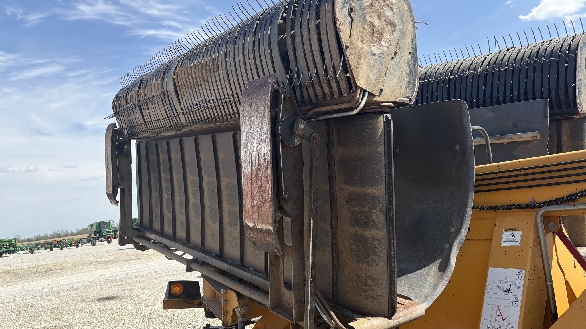 2012 Oxbo 334 Image 8