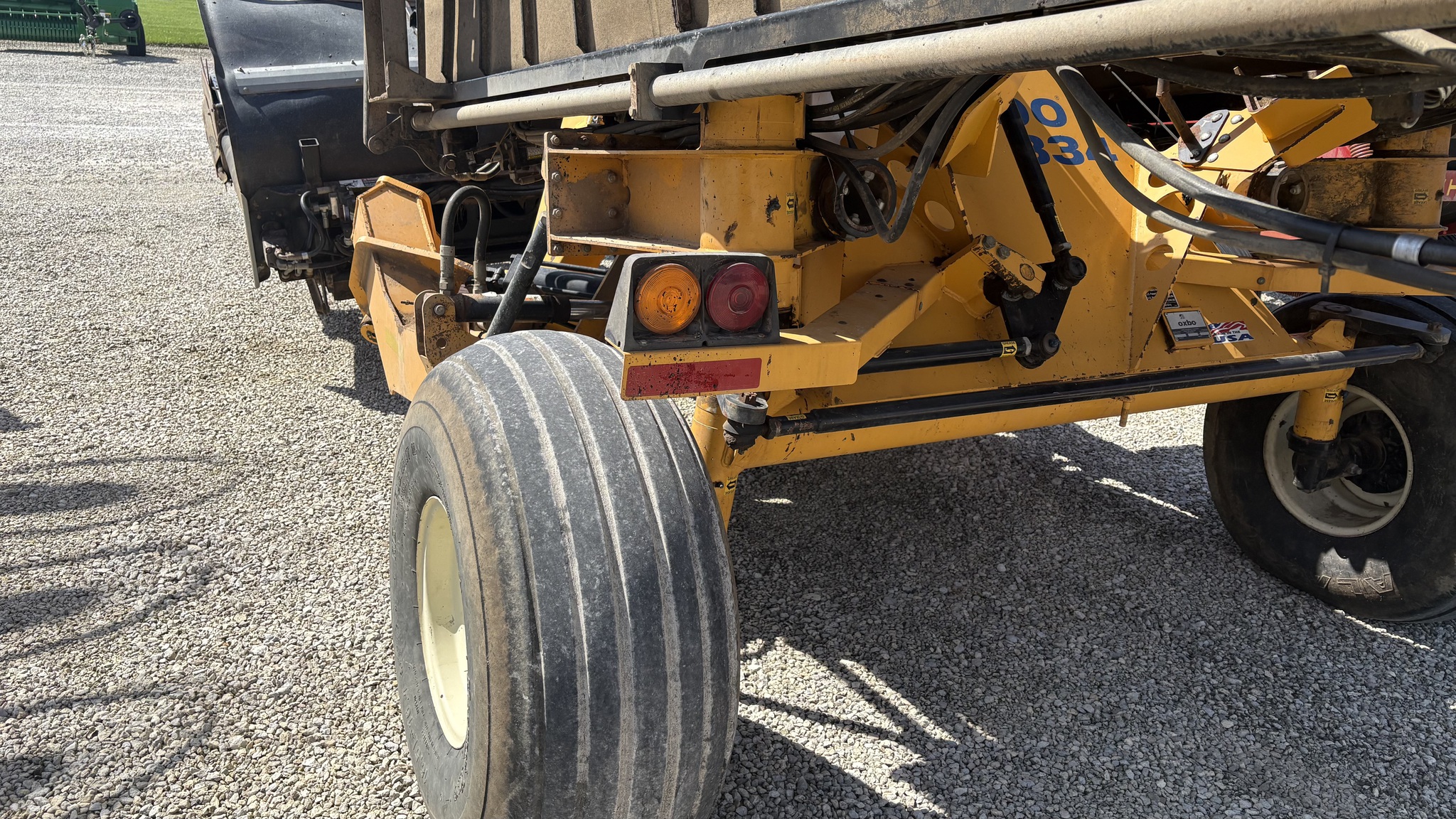 2012 Oxbo 334 Image 11