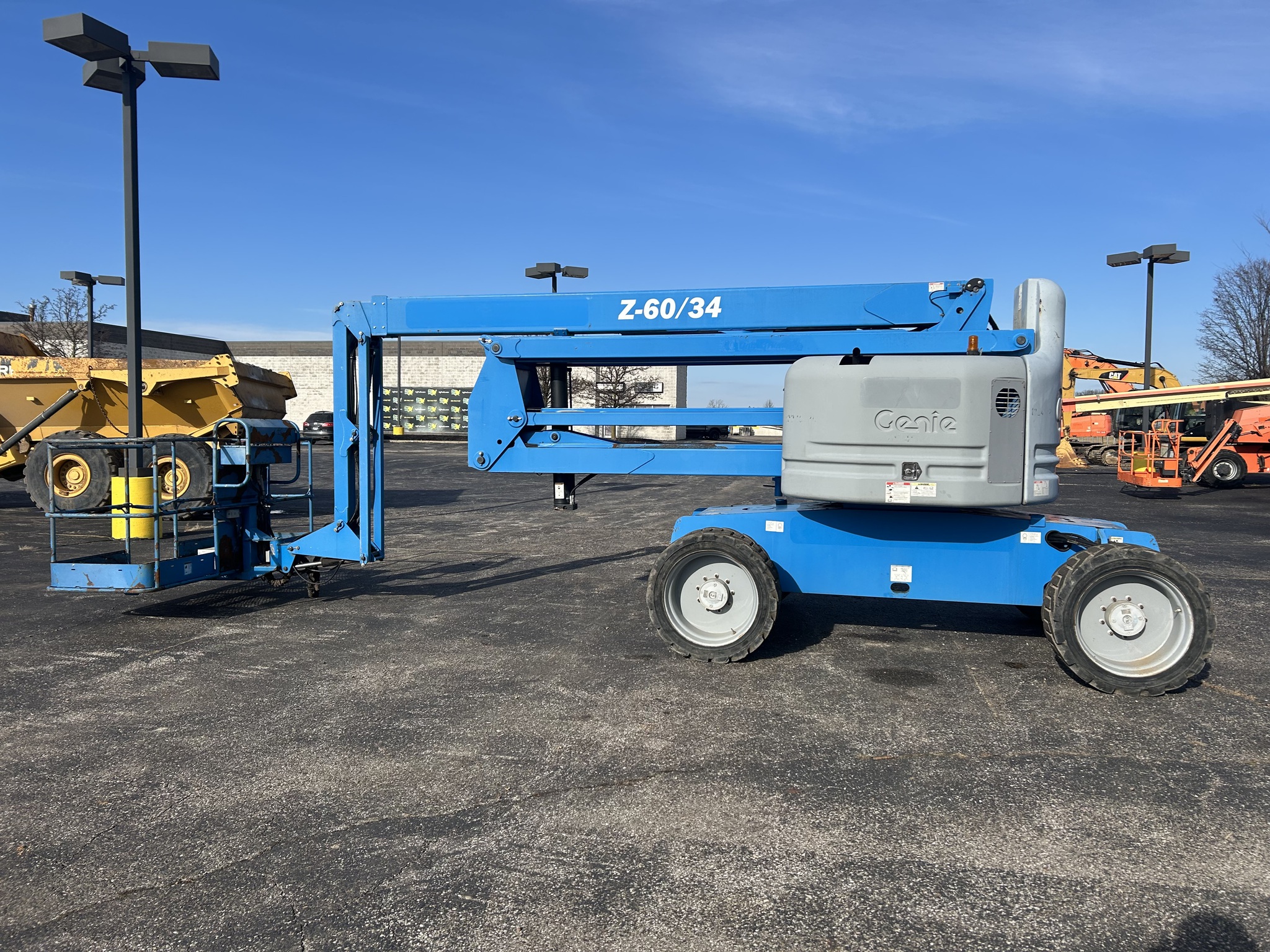 2014 Genie Z60/34 Image 2