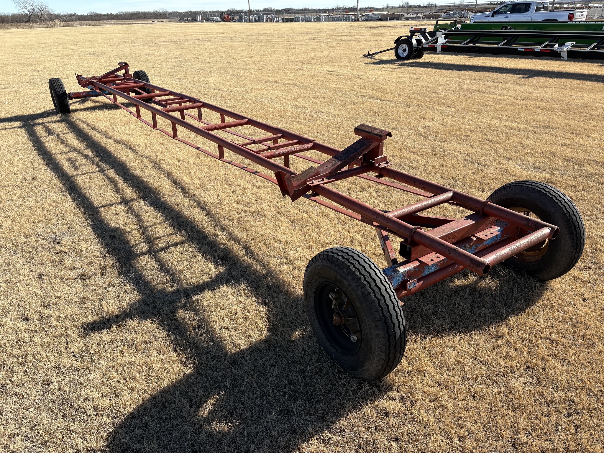 Miscellaneous 30' Trailer Image 4