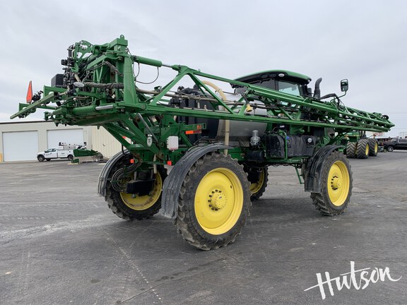 Photo of 2021 John Deere R4030