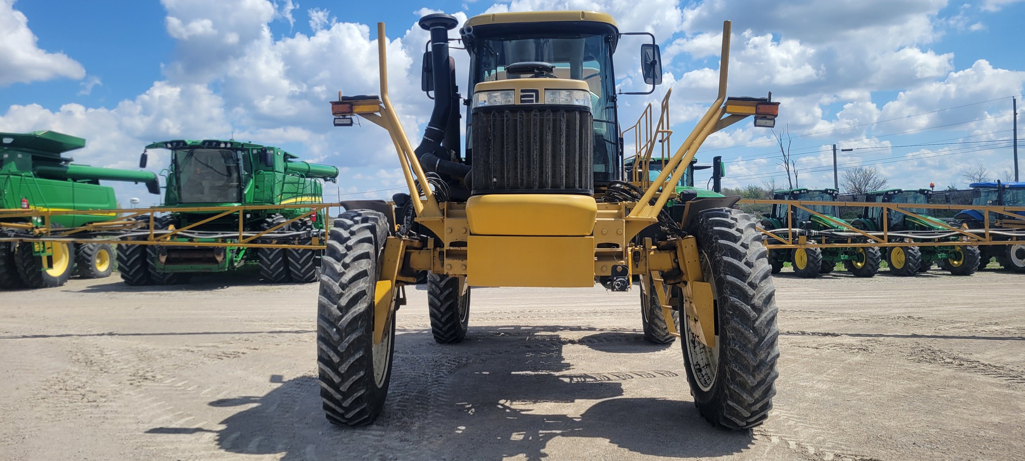 2009 RoGator SSC1084 Image 2