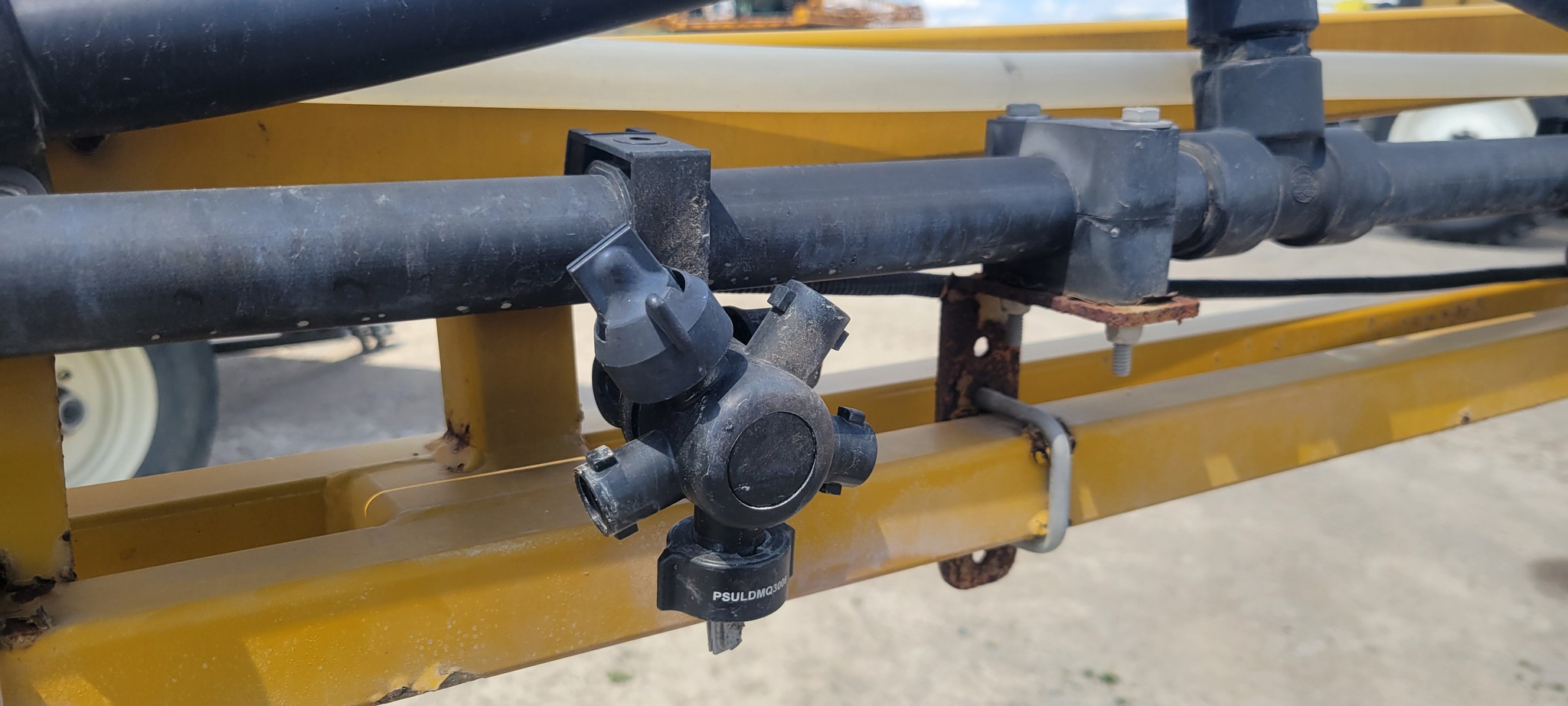 2009 RoGator SSC1084 Image 11