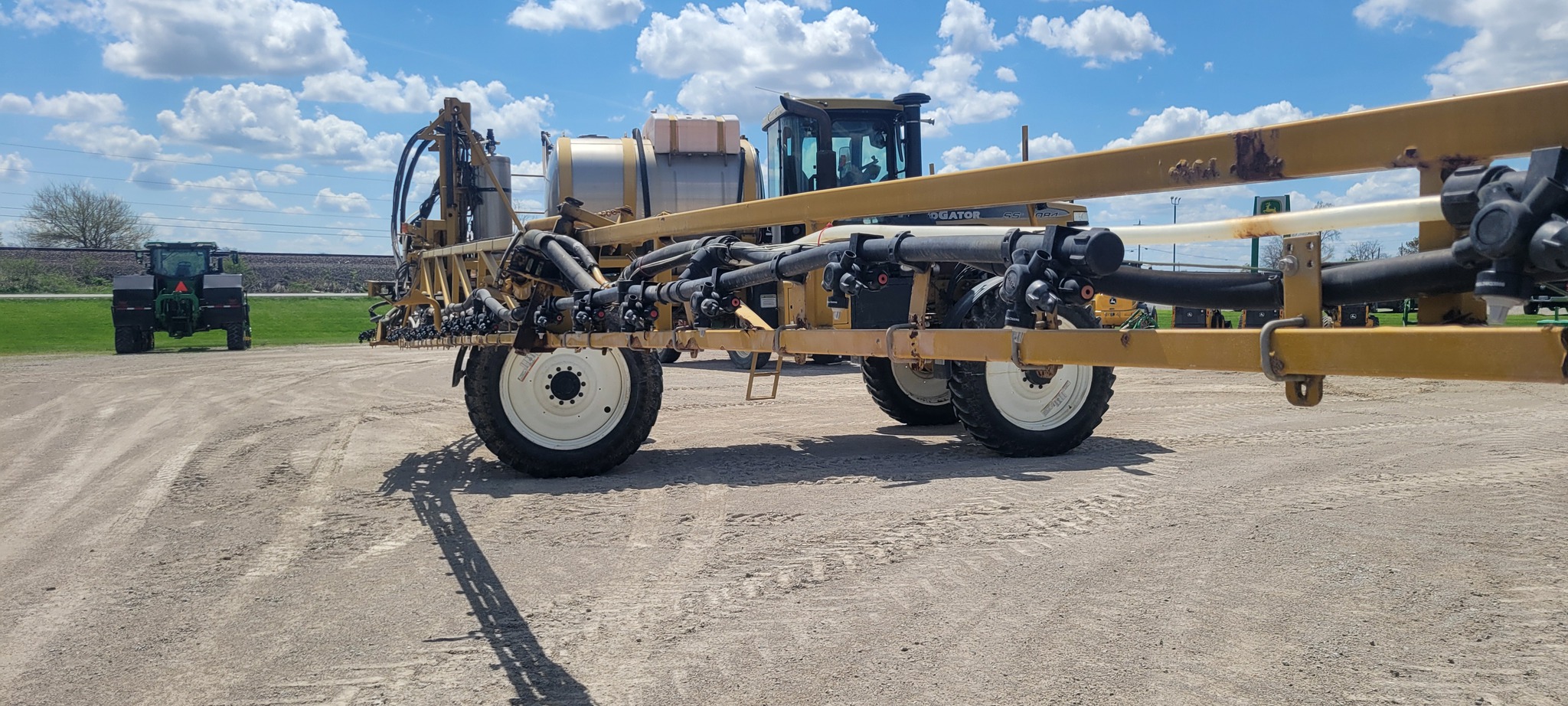2009 RoGator SSC1084 Image 10