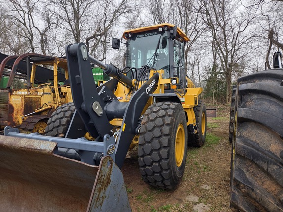 2024 John Deere 544 P
