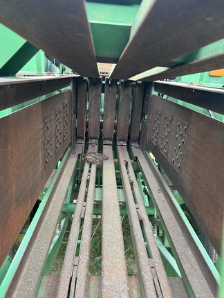 Used 1998 John Deere 100 Square Balers at Horizon Ag & Turf in Barrhead, AB - Photo10
