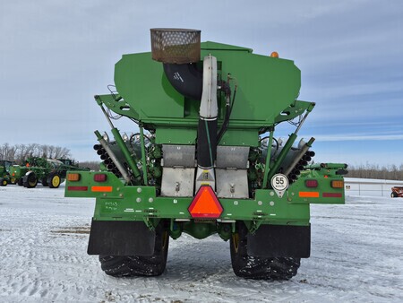 Used 2019 John Deere F4365 Self Propelled Applicators at Horizon Ag & Turf in St. Paul, AB - Photo5