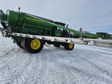 Used 2019 John Deere F4365 Self Propelled Applicators at Horizon Ag & Turf in St. Paul, AB - Photo11