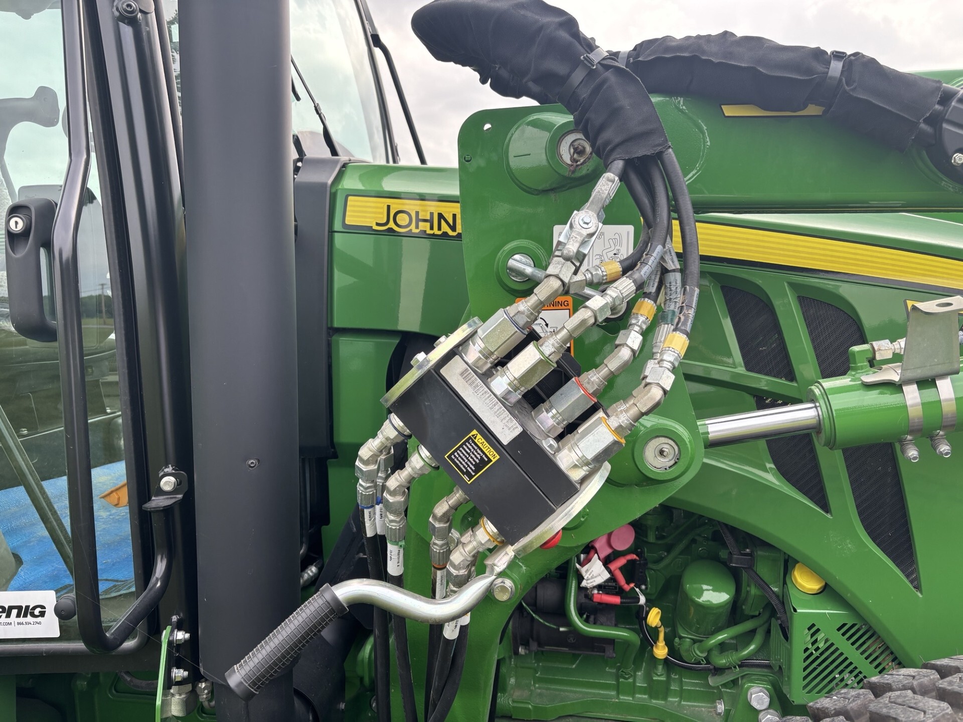 Used 2024 John Deere 5075M Utility Tractors at Koenig Equipment in Urbana, OH - PhotoXL7