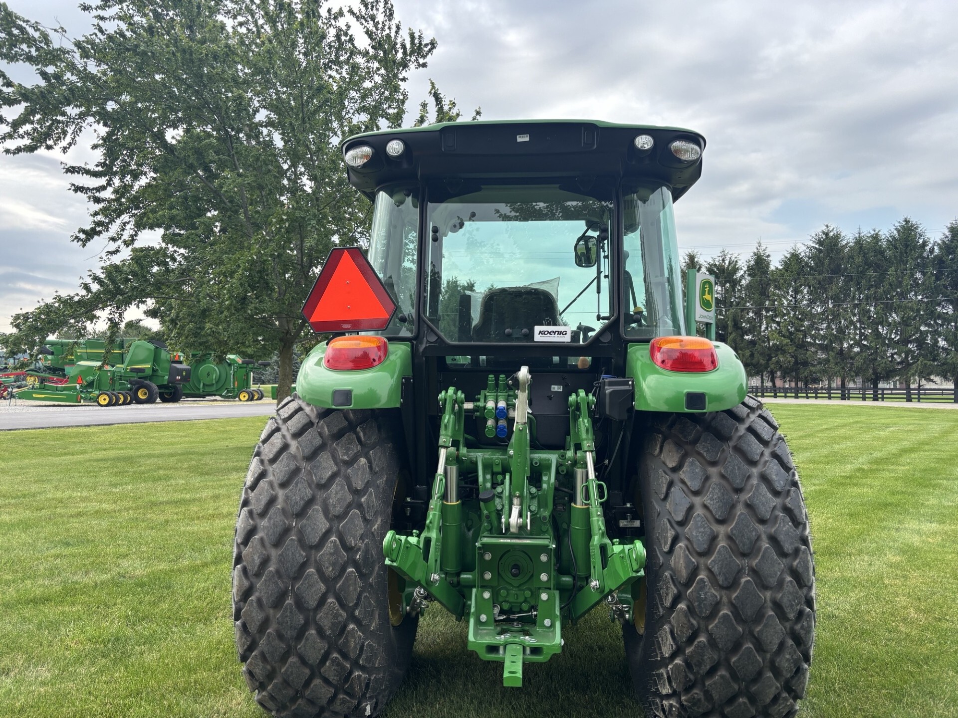 Used 2024 John Deere 5075M Utility Tractors at Koenig Equipment in Urbana, OH - PhotoXL3