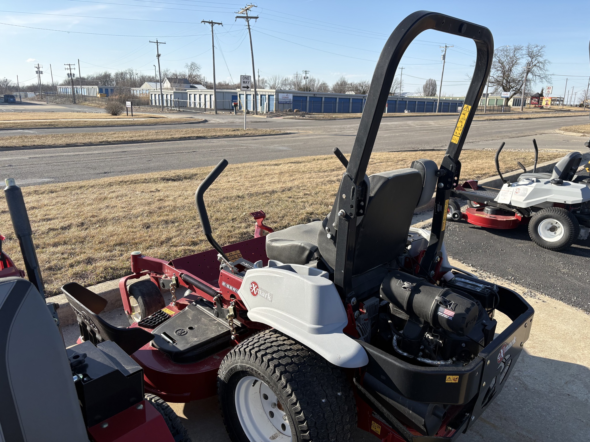  2024 Exmark LZE742GKC604A3 ZERO TURN MOWER at Heritage Tractor in Bloomington, IL