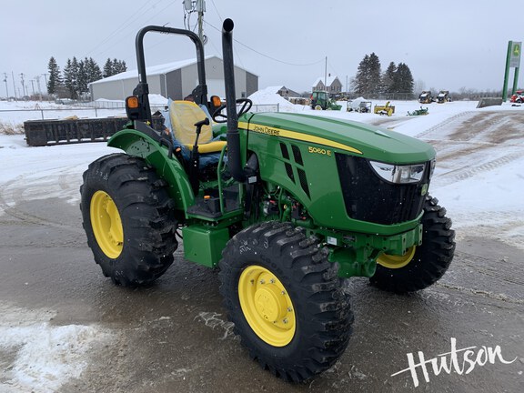Photo of 2025 John Deere 5060E