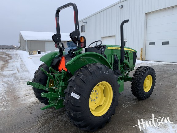 Photo of 2025 John Deere 5060E