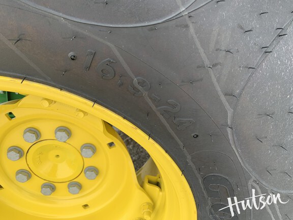 Photo of 2025 John Deere 5060E