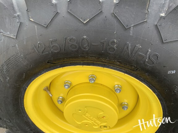 Photo of 2025 John Deere 5060E