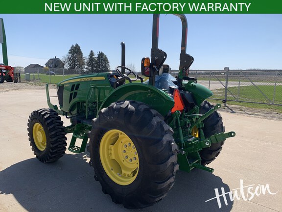 Photo of 2025 John Deere 5060E