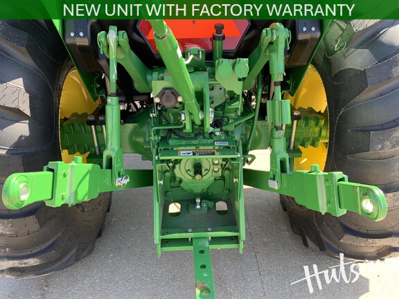 Photo of 2025 John Deere 5060E