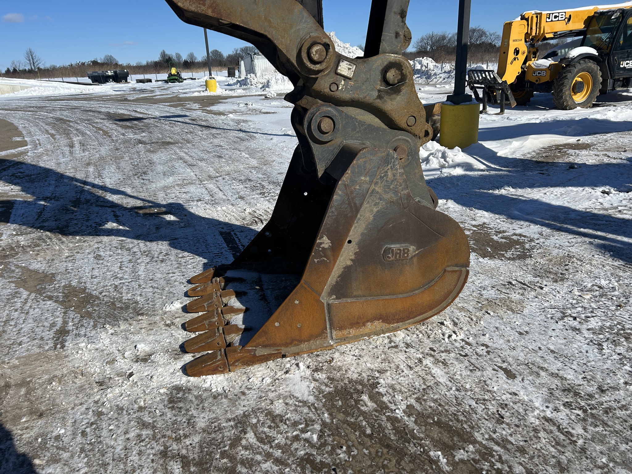 2017 Volvo EC235EL Image 5