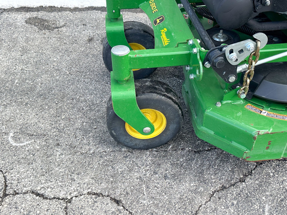 2024 John-Deere Q810E