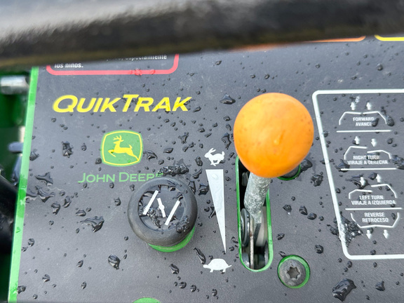 2024 John-Deere Q810E